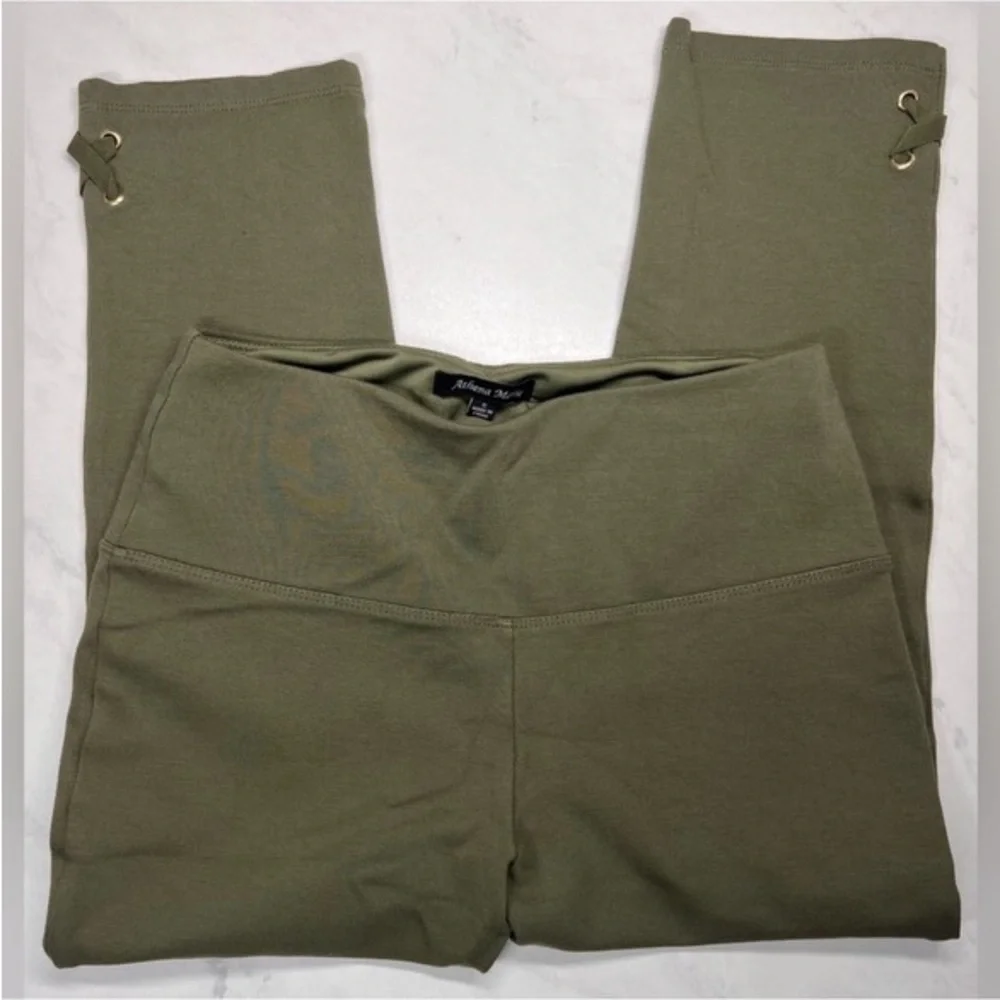 Athena Marie capri length